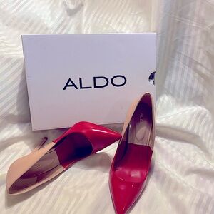 Aldo color-block pumps 7 US - purse sold separately